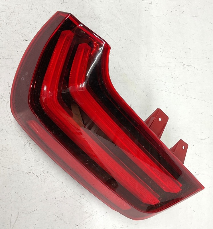 OEM Left Driver Side LED Tail Lamp For KIA Telluride 92401-S9100