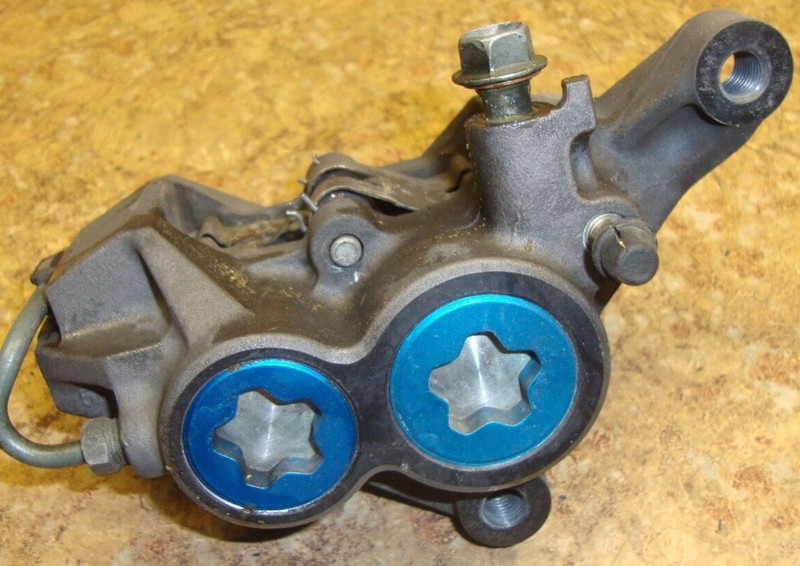 2004 2007 Yamaha YZF600R YZF 600 YZF600 R Right Front Disk Brake Caliper Blue K6