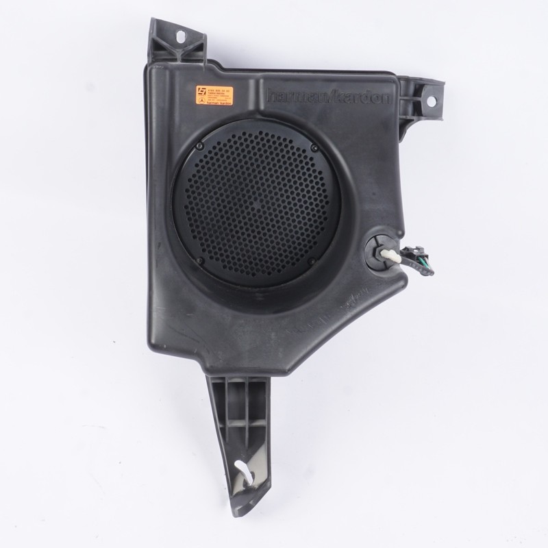 2009 - 2011 MERCEDES ML350 OEM Harmon/Kardon Subwoofer A1648203302