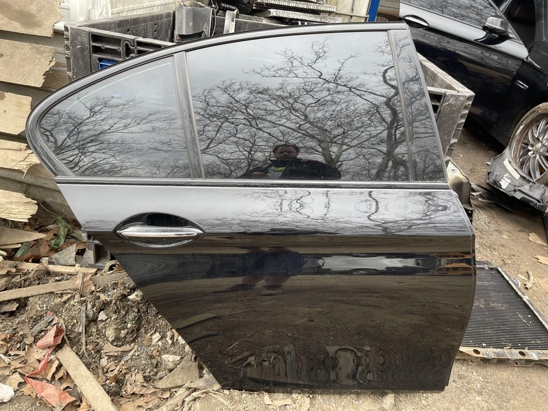 11-16 BMW 550I Black Rear Passenger Right Door Assembly Clean Oem Complete *