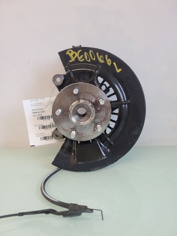 Driver Front Spindle/Knuckle Standard Suspension Fits 18-23 CAMRY 581586