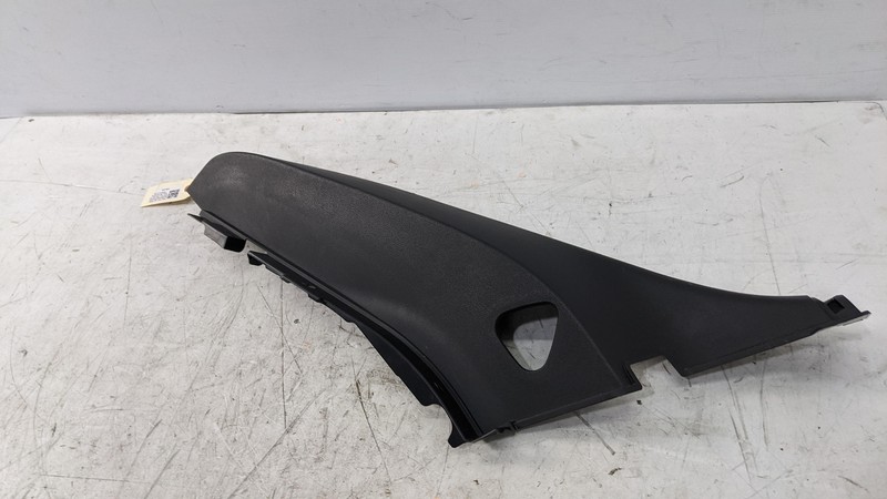 Rear Left C Pillar Lower Trim Panel 2017 Hyundai Elantra 85890-F2000 2018 - 2020