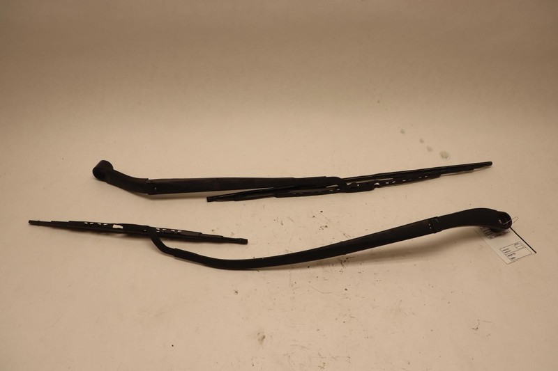 2015-2019 HYUNDAI SONATA FRONT LEFT & RIGHT WINDSHIELD WIPER ARM PAIR OEM