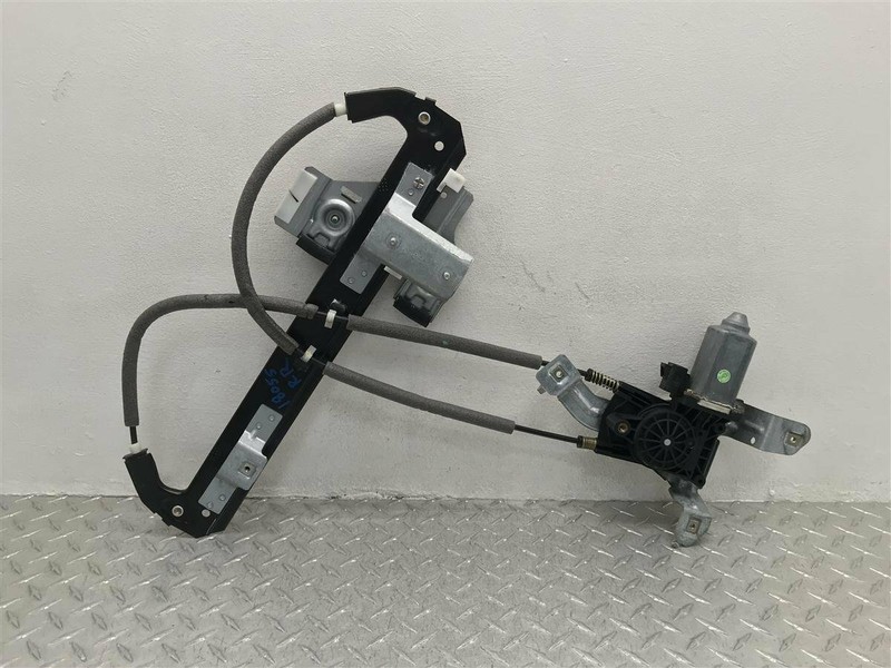 02-06 CADILLAC ESCALADE TAHOE YUKON REAR RIGHT DOOR WINDOW REGULATOR MOTOR OEM