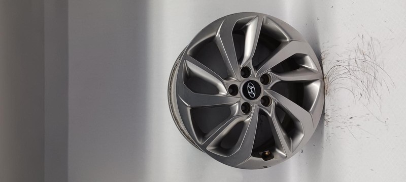 16-'18 HYUNDAI TUCSON Wheel 17x7 alloy OEM Grade B