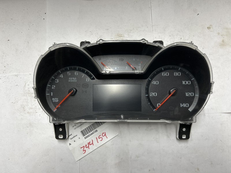 2019 CHEVROLET IMPALA Speedometer cluster 84332429 29k miles OEM 18 19 20