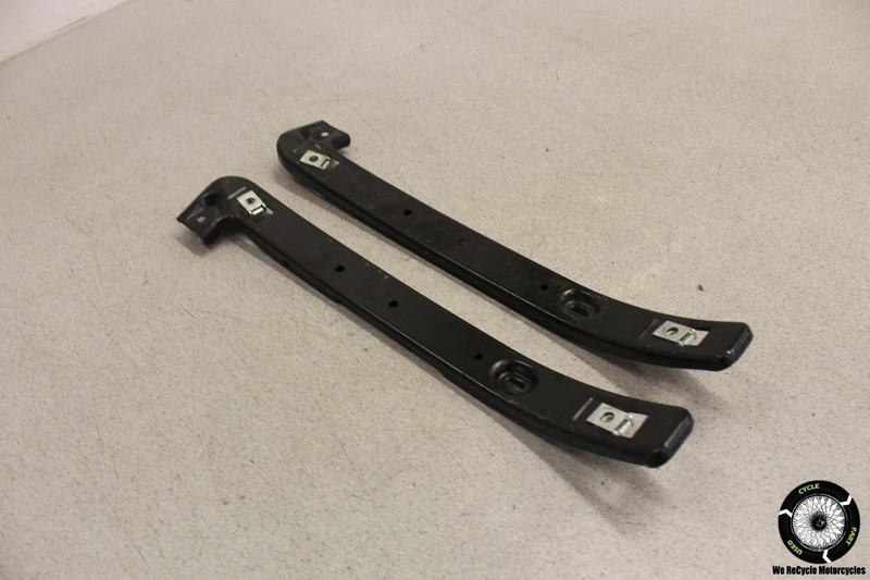2009 Piaggio BV 250 MISC MISCELLANEOUS MOUNT BRACKET BRACKETS HOLDERS BV250 09