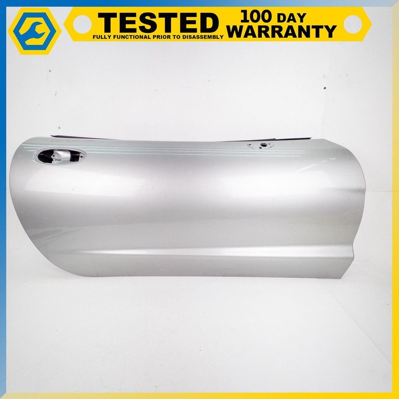97-04 CHEVROLET CORVETTE C5 FRONT RIGHT PASSENGER SIDE DOOR SHELL SILVER OEM