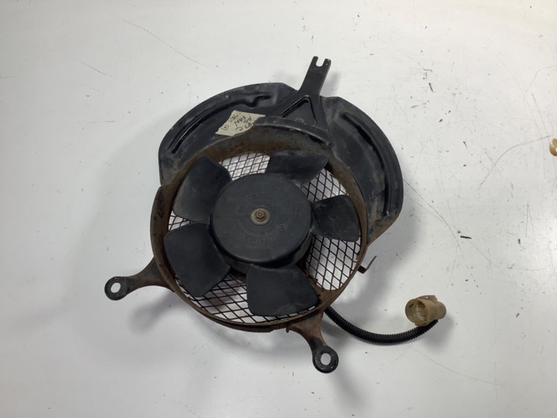 84-87 Honda Civic A/C Fan & Shroud Assembly 38615-SB2-040 OEM
