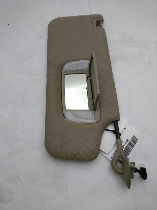 2018 Toyota Sienna Left Sun Visor Brown Used 206172 123K Miles