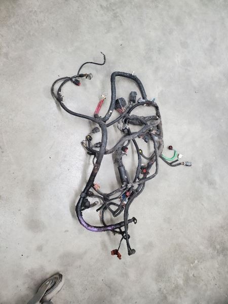 B3000 2001 Engine Wire Harness 275275