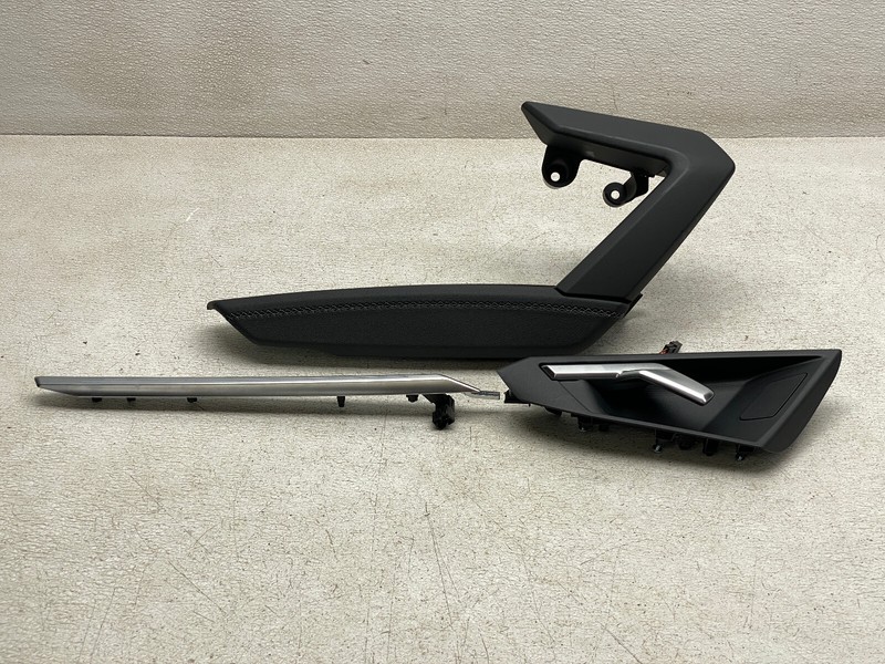 2022-2024 AUDI A3 REAR LEFT DRIVER SIDE INTERIOR DOOR HANDLE OEM LOT755