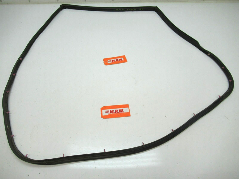 DOOR SEAL RUBBER WEATHER STRIP DRIVER SIDE LEFT REAR ON DOOR 01 02 03 04 05 RAV4