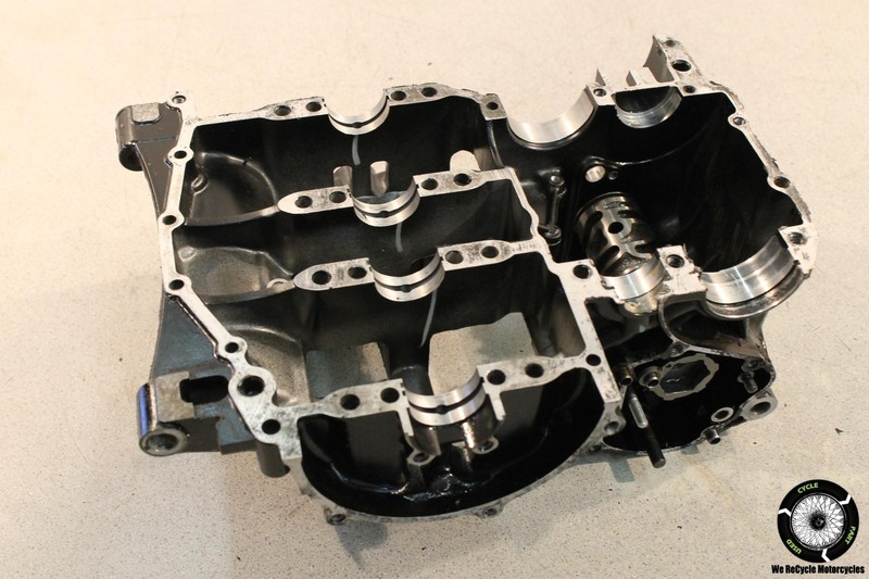 1985 Honda Magna 700 VF700C LOWER ENGINE CRANKCASE CRANK CASES W/SHIFT DRUM VF