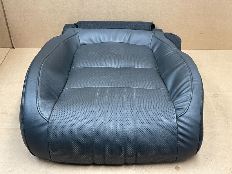 2018-2022 Honda Accord Front Right Passenger Lower Bottom Seat Cushion 1643 OEM