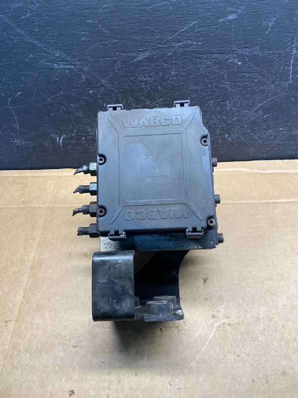 Wabco ABS Hydraulic ABS Pump With Module P/N 4784070720 AD7581 DG