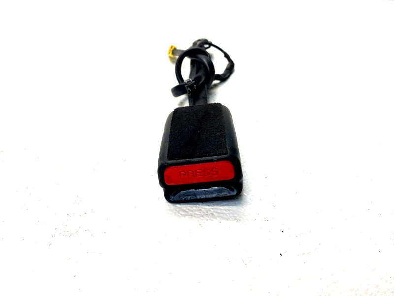 21-23 KIA K5 EX FRONT RIGHT PASSENGER SIDE SEATBELT BUCKLE OEM #A0.41