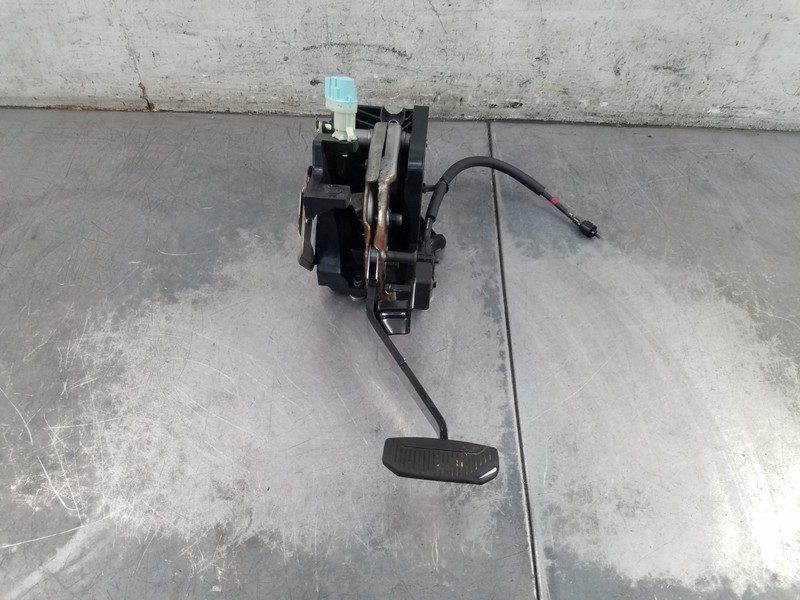 2023 Ford F250 Super Duty Diesel Brake Pedal Assembly #0809 S6