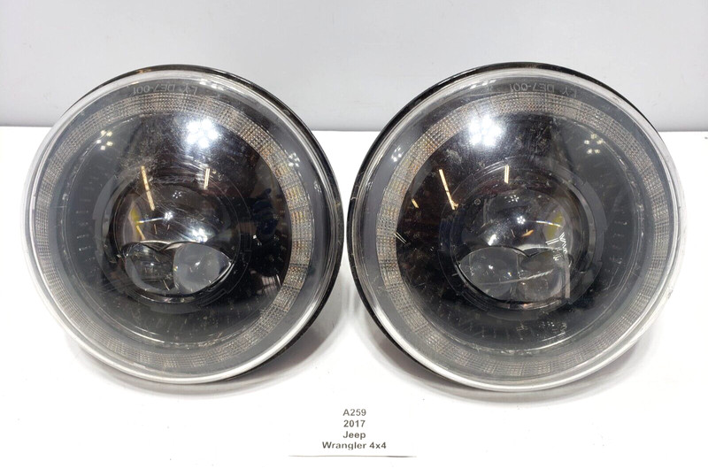 ✅ 07-18 OEM Jeep Wrangler JK Front Left Right Headlight Lamp Halogen Set