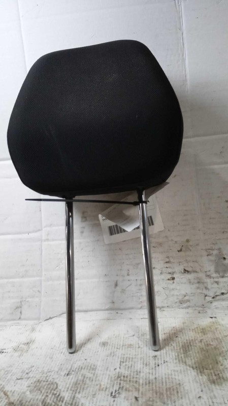 2016 Hyundai Veloster Left Side Headrest Silver - Used, 108k Miles, OEM Part