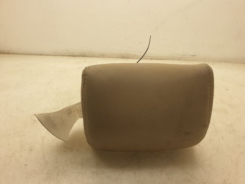 2005 TOYOTA PRIUS REAR CENTER MOUNTED LEATHER HEADREST ASSEMBLY