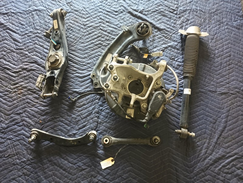 2020-2025 Kia Telluride Left Driver Rear Suspension Knee 3.8L 70k 52700-S9100