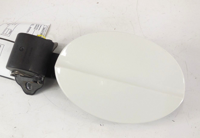 2007-2011 Mercedes-Benz CLS550 Fuel Gas Door Lid Cover OEM White 650