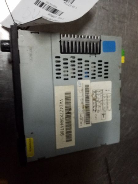 Audio Equipment Radio VIN J 8th Digit Includes City Fits 99-09 GOLF 194193