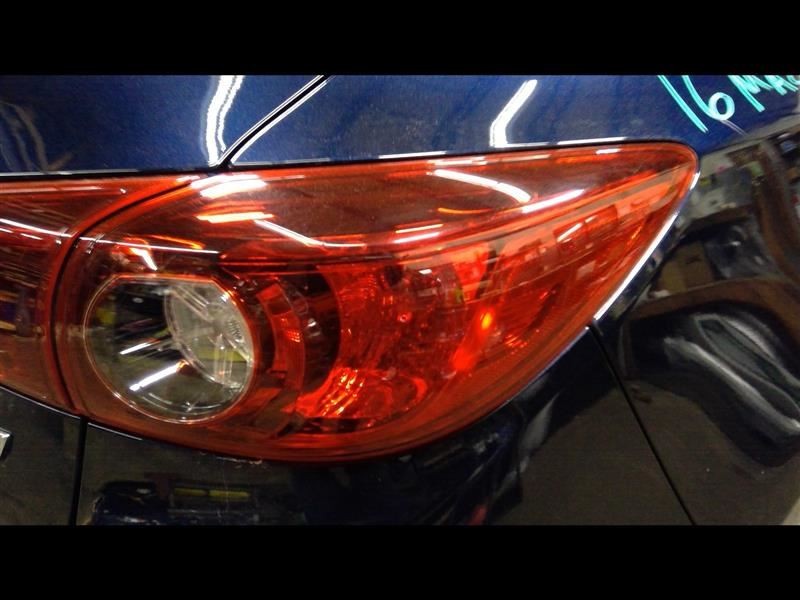 Passenger Tail Light Hatchback Quarter Panel Mounted Fits 14-18 MAZDA 3 1092995