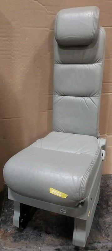 2005-2010 Honda Odyssey Blue Leather 2nd Row Middle Jump Seat OEM