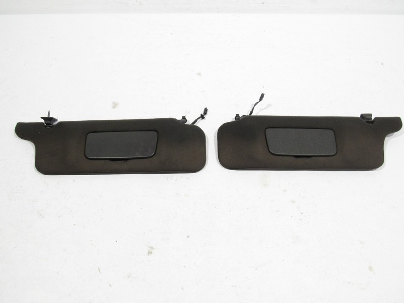99-04 Ford Mustang GT 1999 Convertible Front Sunvisor Sun Visor Shade Set ;