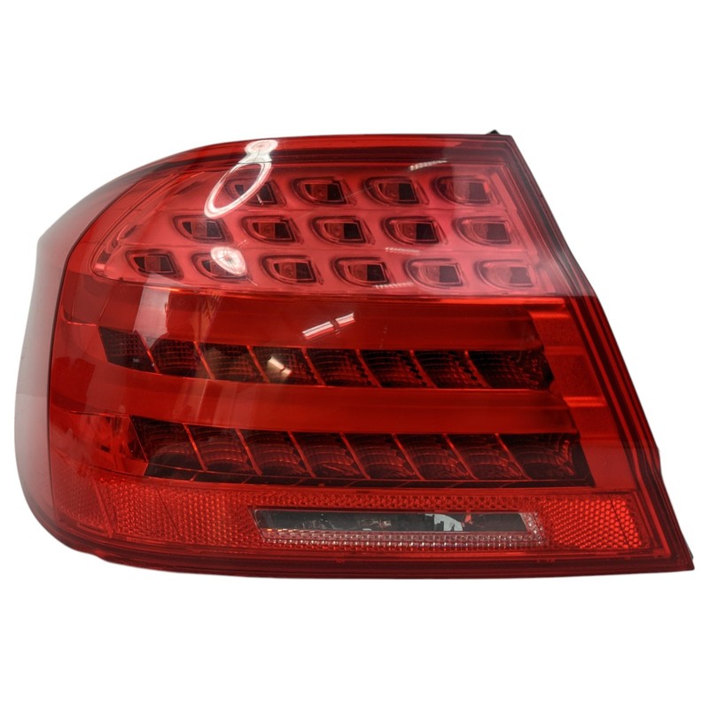 11 12 13 BMW E92 Coupe M3 328i 335i LCI LED Rear Left Outer Tail Light 7251959