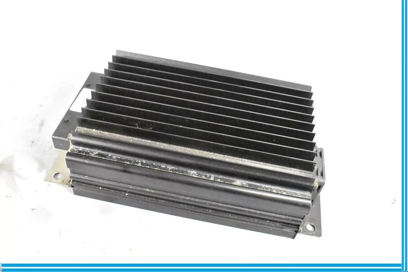 05-08 Mercedes R230 SL500 SL55 AMG Amplifier Audio Amp Bose 2308203889 OEM