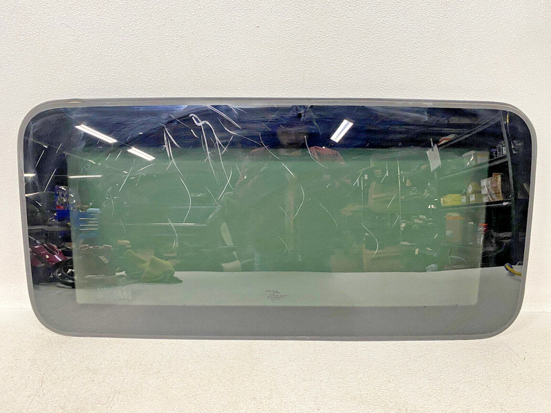 ⭐2006-2011 MERCEDES CLS550 W219 SUNROOF WINDOW GLASS PANEL ASSEMBLY OEM LOT2398