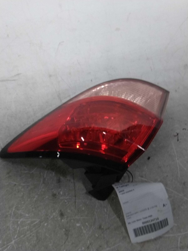Used Right Tail Light Assembly fits: 2016 Honda Hr-v quarter mounted Right Grade