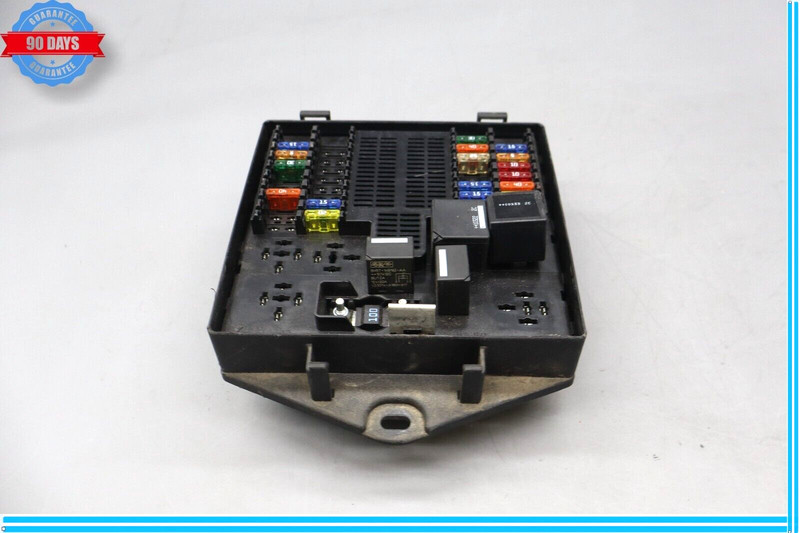 10-15 Jaguar XJ XJL Front Engine Bay Fuse Relay Junction Box Block Oem