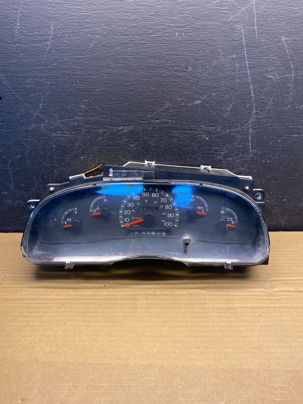 1997 to 2003 Ford E350 VAN Gauge Speedometer Cluster Oem ae6189 DG