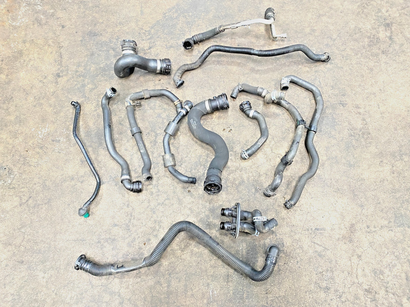 13-15 AUDI S5 B8 3.0L SUPERCHARGED ENGINE COOLANT HOSE PIPE TUBE SET OEM A0.52