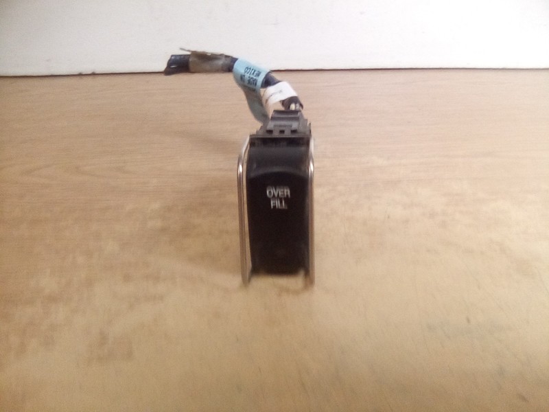 Kenworth P27-1082-002 Overfill Switch