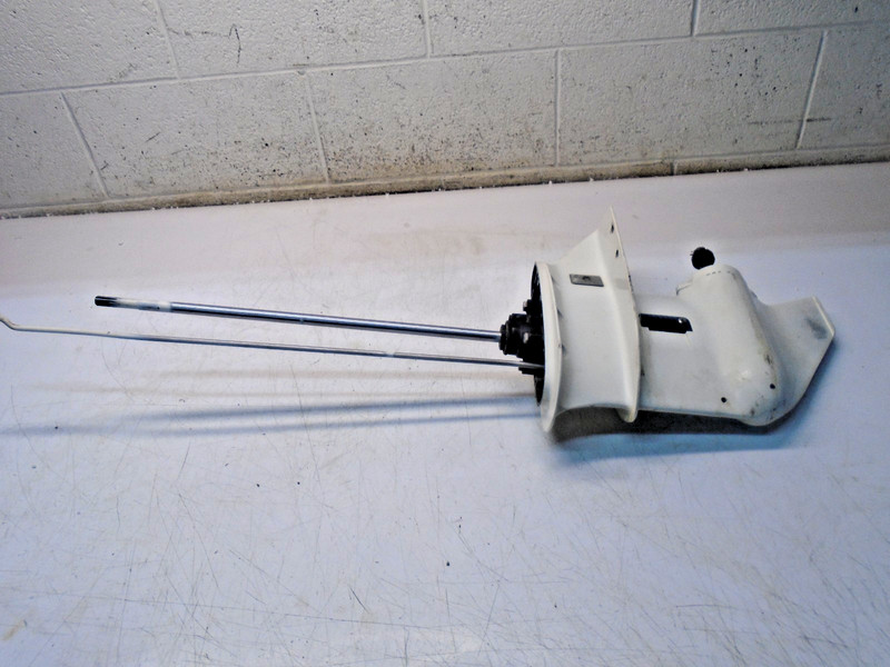 F Johnson Evinrude FourStroke 8 9.9 15 HP Gearcase Lower Unit 20” Long 0438617