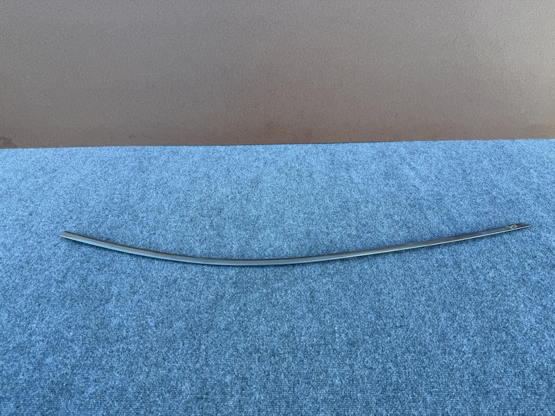 GENESIS G70 2019-2025 OEM FRONT LEFT LH DOOR WINDOW UPPER CHROME MOLDING TRIM