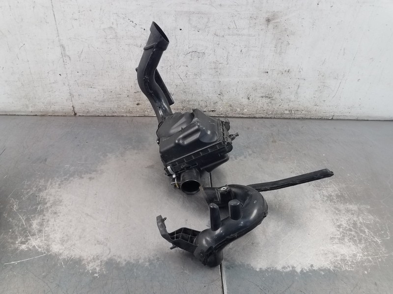 2014 Nissan Juke Nismo RS Air Filter Housing #50369 X8