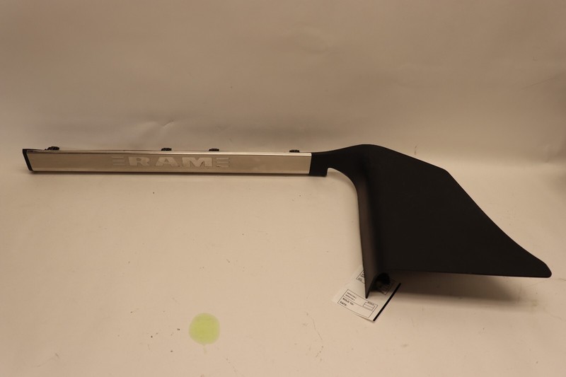 2013-2018 DODGE RAM 2500 FRONT RIGHT PASSENGER DOOR SILL SCUFF PLATE TRIM OEM