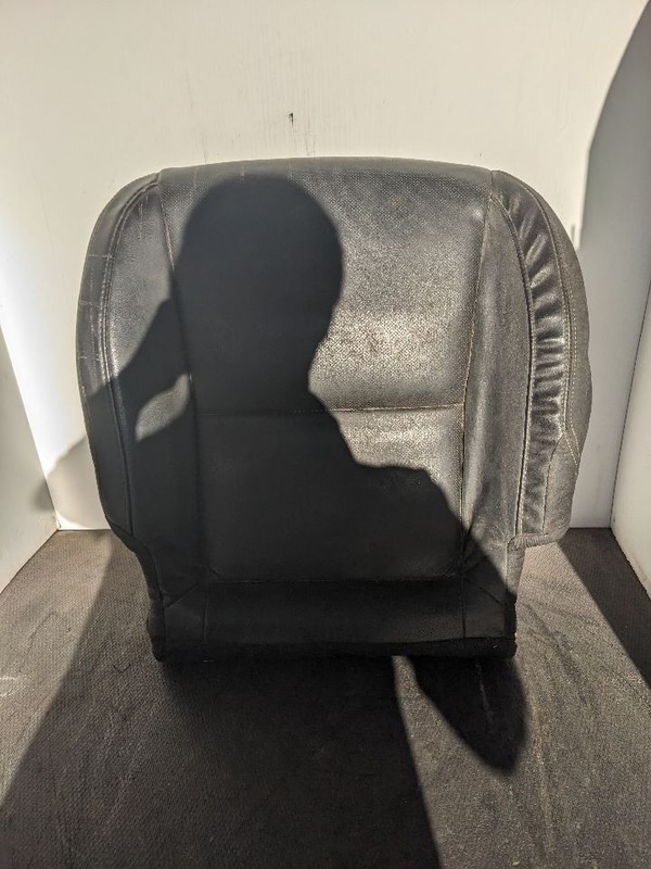 2010-2015 CHEVROLET CAMARO FRONT LEFT LOWER SEAT CUSHION PAD OEM BLK LEA 1184420
