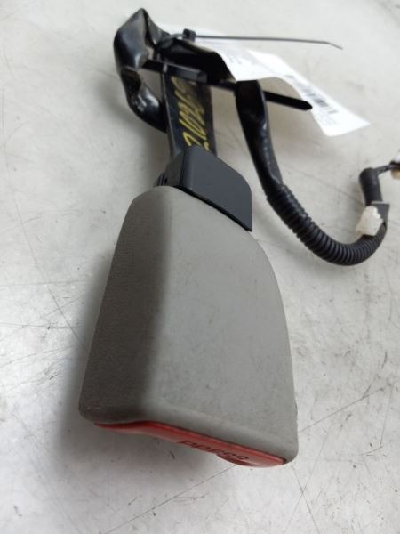 Seat Belt Front Bucket Passenger Buckle Fits 09-13 COROLLA