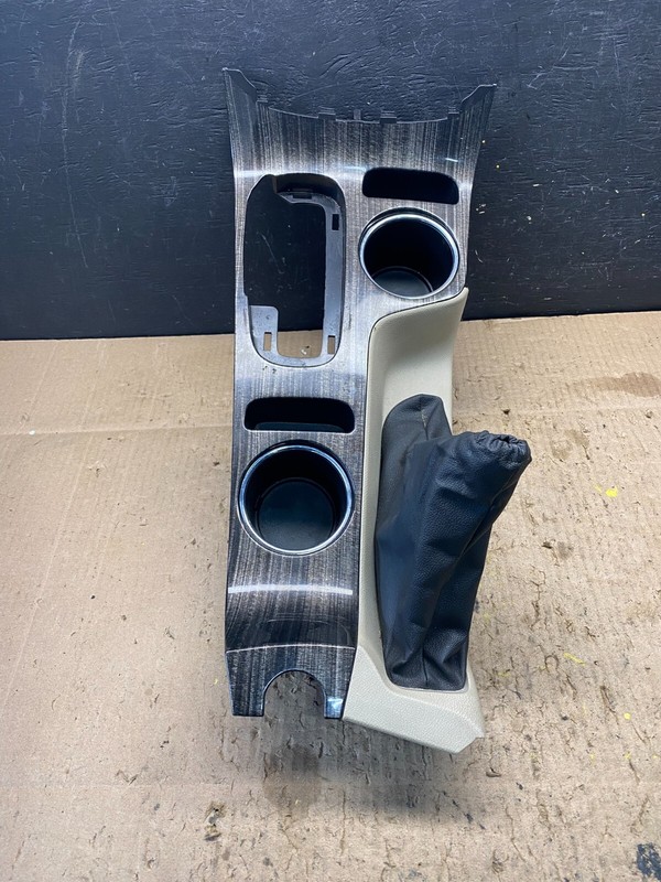 2014-2016 Chevrolet Malibu Center Floor Shifter Cup Holder Trim Bezel AC9226 DG