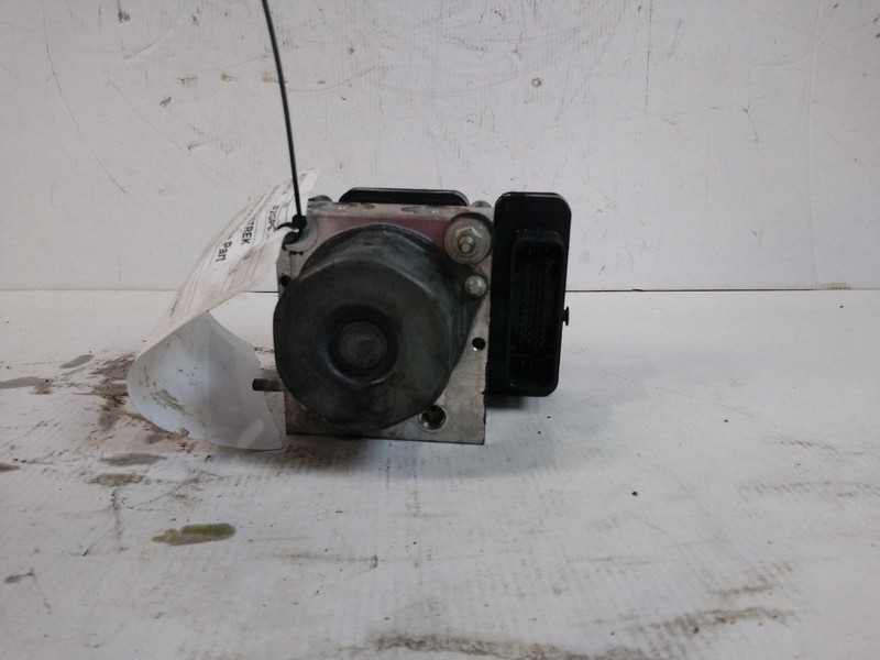 2016 Subaru XV Crosstrek ABS Pump & Motor Assembly OEM 78k Miles Black