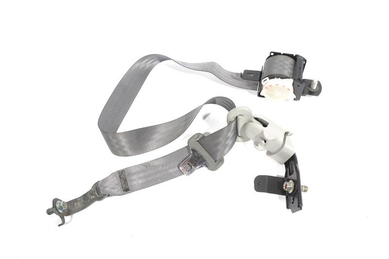 2005 - 2010 HONDA ODYSSEY REAR 3RD THIRD ROW RIGHT PASSENGER SIDE SEAT BELT OEM