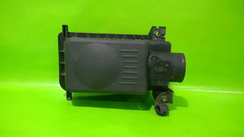 04 05 06 07 08 COROLLA AIR CLEANER UPPER COVER OEM 3963-20