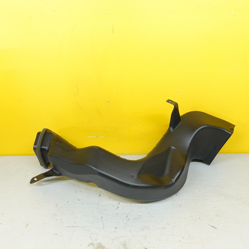 2022-2024 CHEVROLET TRAVERSE REAR RIGHT AC AUXILIARY LOWER AIR DUCT TUBE OEM